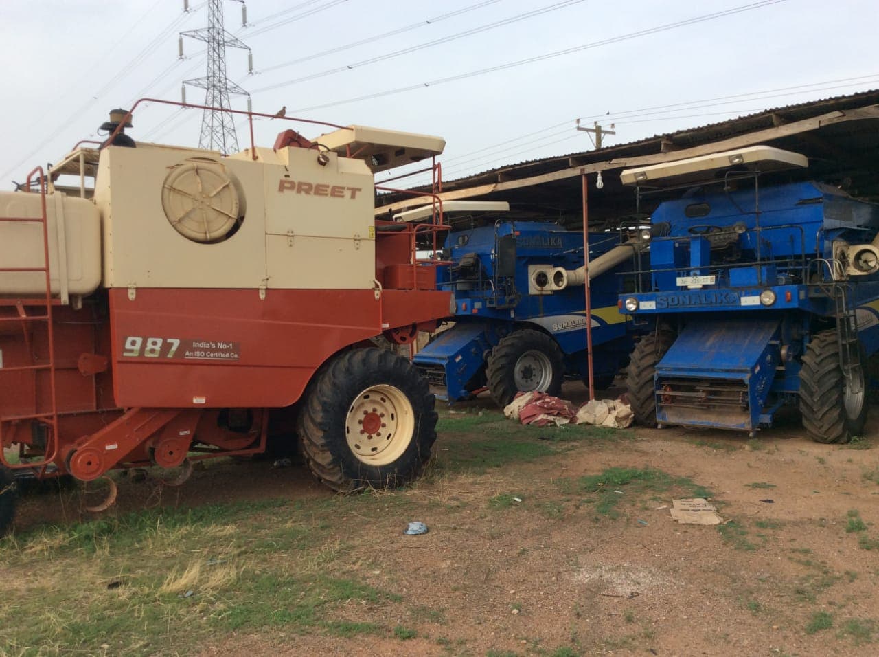 Combine harvester